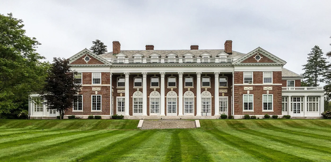 Stonehill College campus