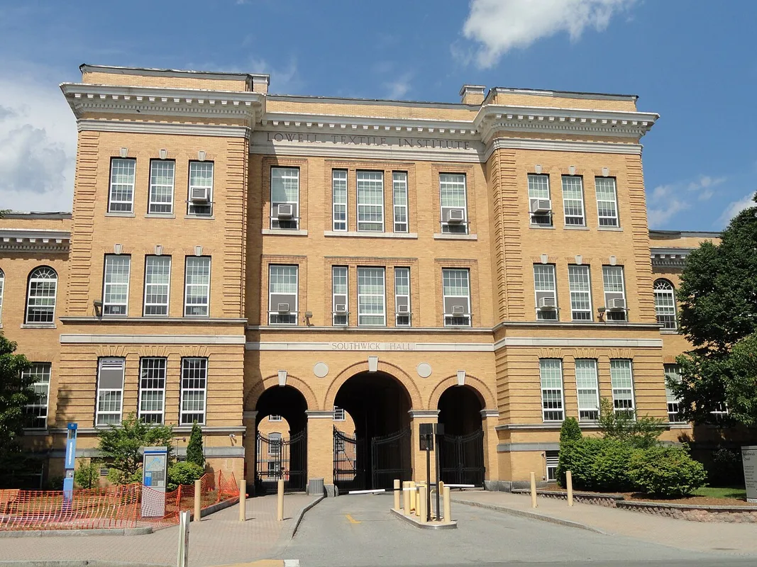 University of Massachusetts Lowell campus